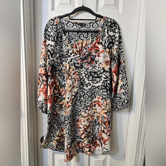 ALBERTO MAKALI MULTI-COLOR FLORAL DESIGN EMBELLISHED BLOUSE - Picture 1 of 7